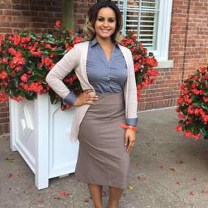 Meet your Posher, Monique